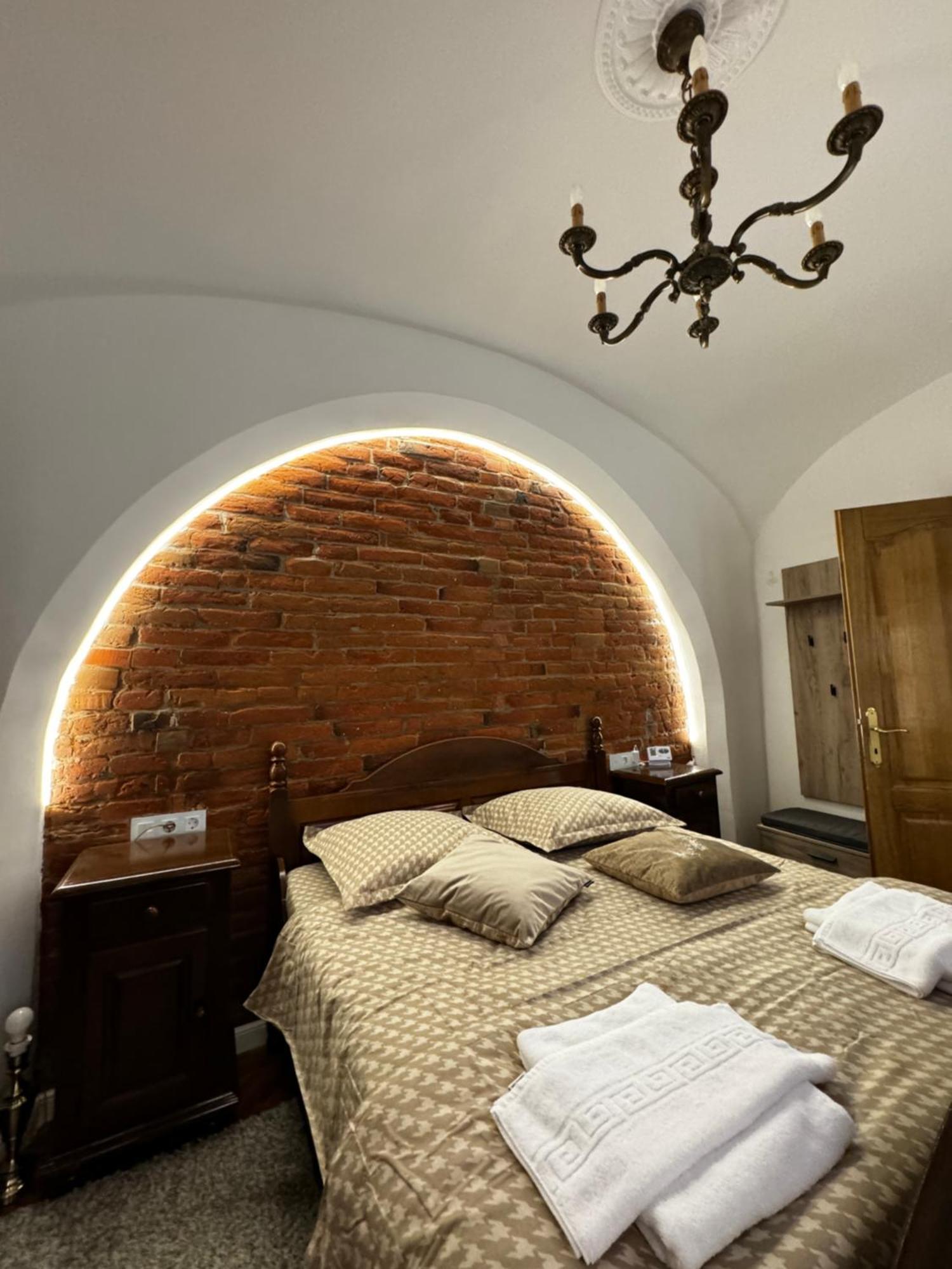 Balcescu Central Residence Сибиу Номер фото