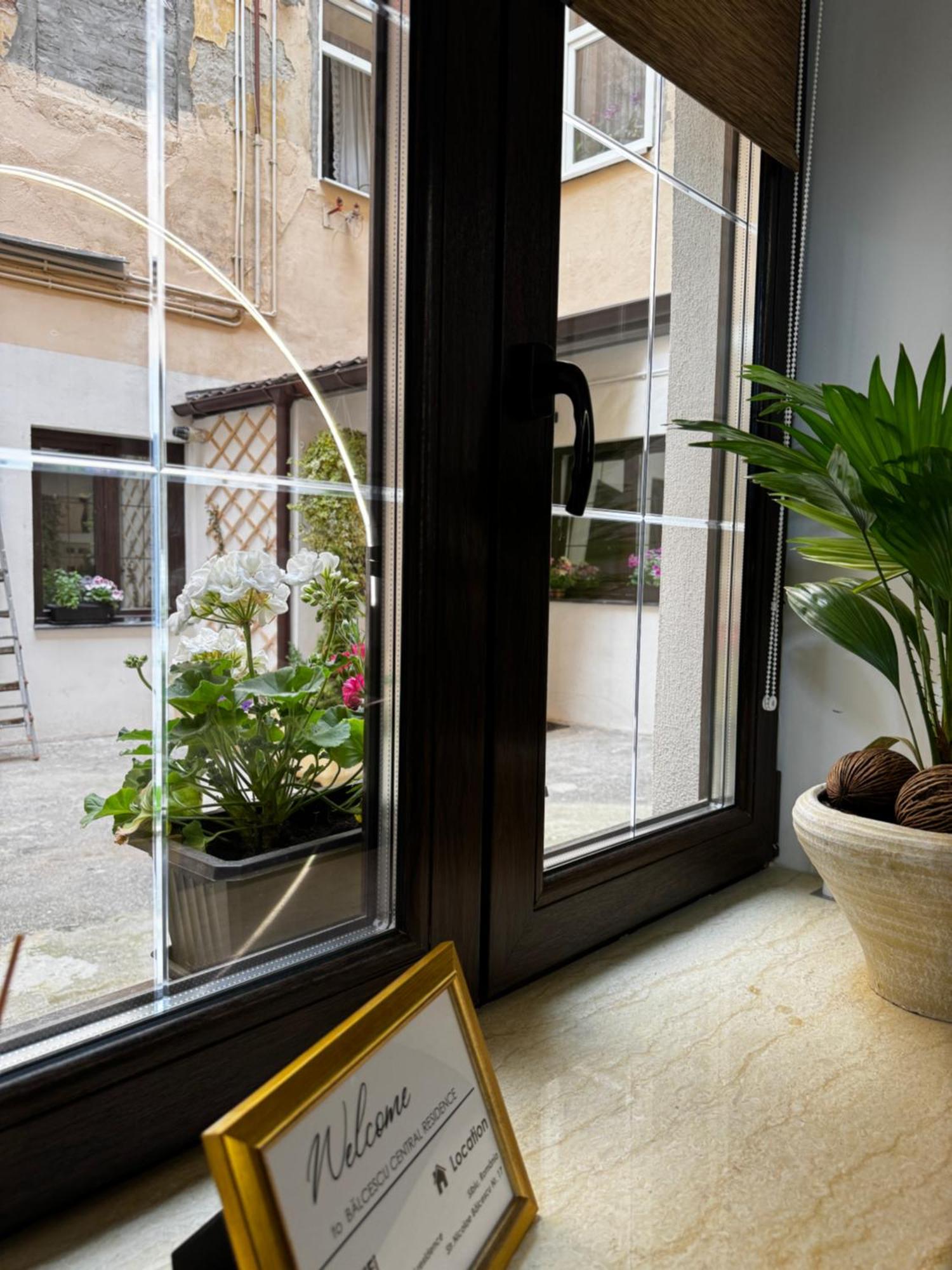 Balcescu Central Residence Сибиу Экстерьер фото